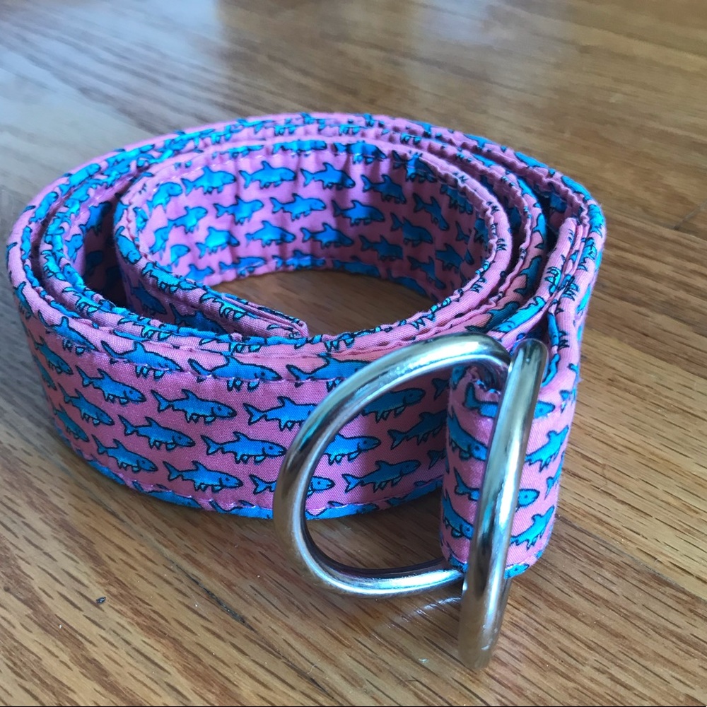 Vineyard Vines Canvas Preppy Shark D-ring belt